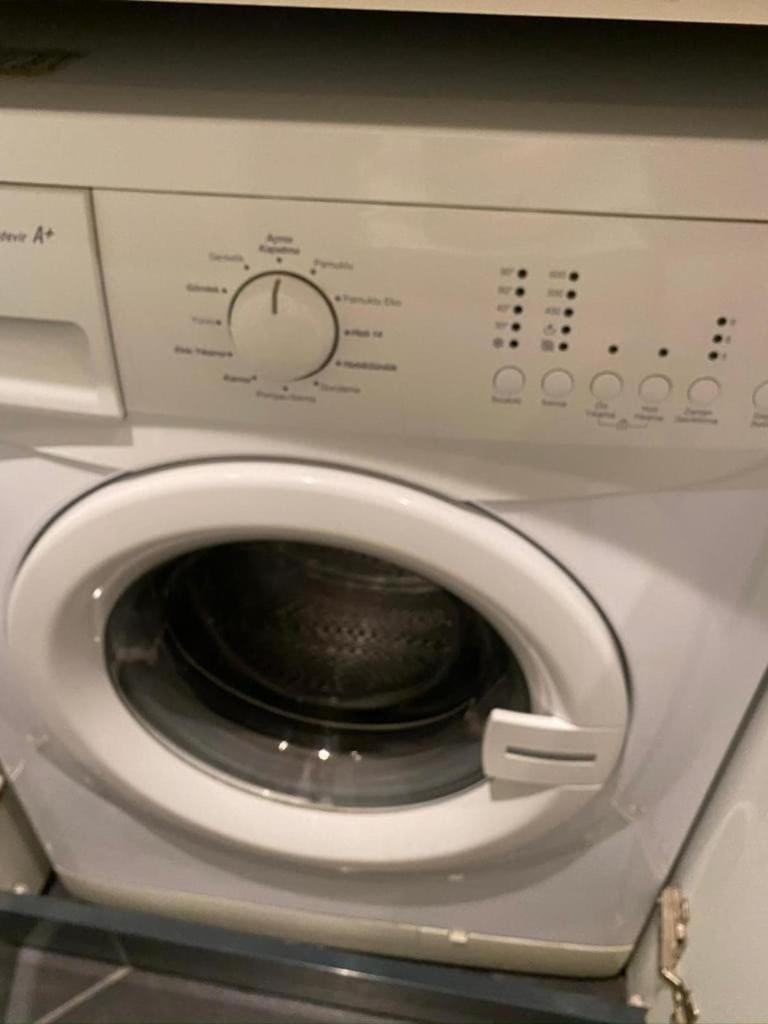Taksim Cozy Flat With Swimming Pool, Sauna And Ac